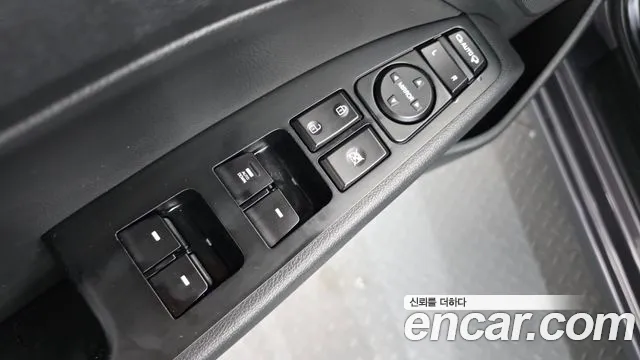 Hyundai AVANTE 2019 — фото 18