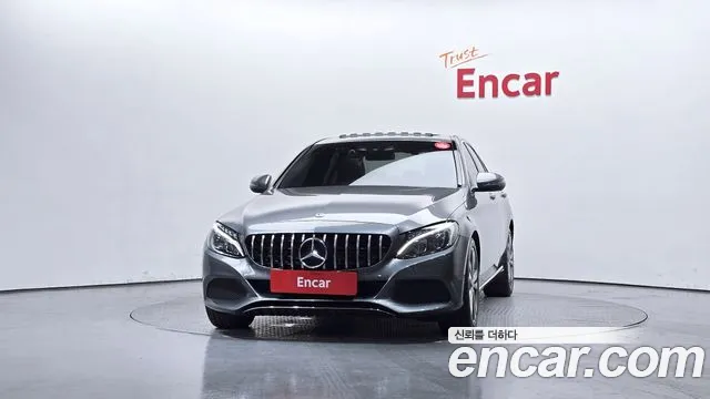 Mercedes-Benz C-Class 2018 — фото 3