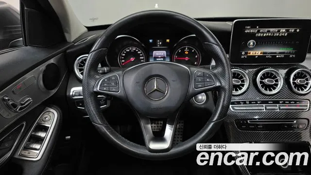 Mercedes-Benz C-Class 2018 — фото 13