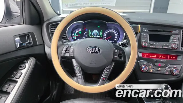 Kia K5 2014 — фото 12