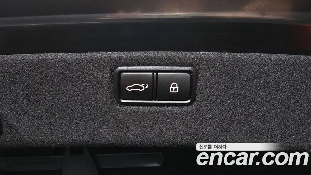 Genesis G80 2018 — фото 17