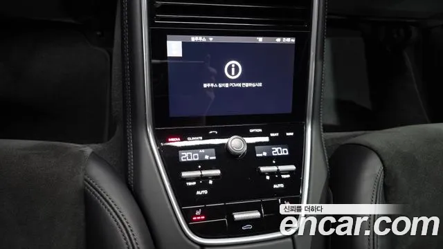 Porsche Panamera 2019 — фото 17