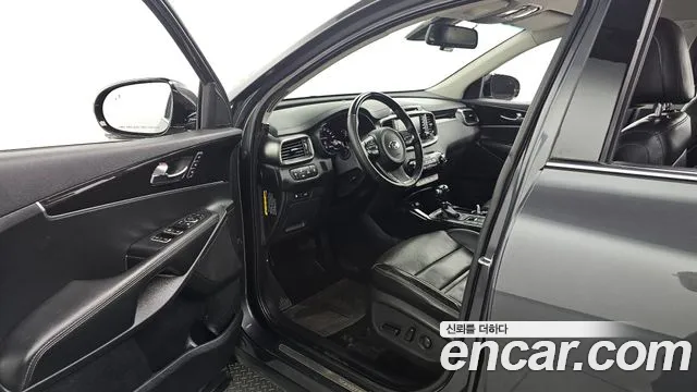 Kia Sorento 2015 — фото 13