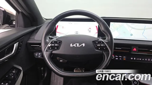 Kia EV6 2022 — фото 15