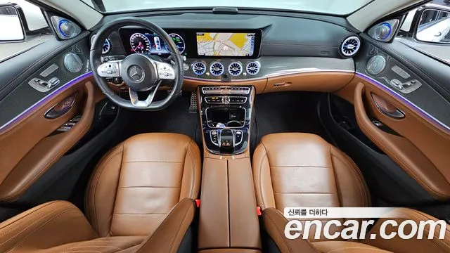 Mercedes-Benz E-Class 2019 — фото 10