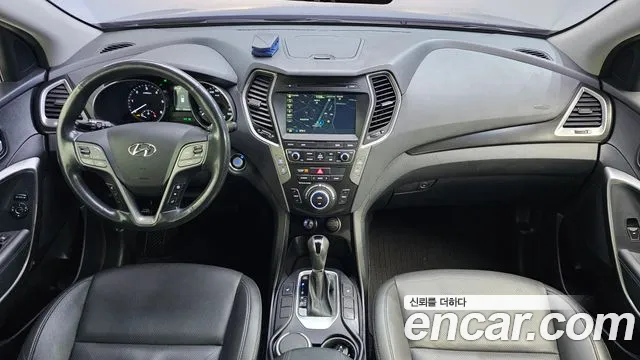 Hyundai Santafe 2016 — фото 10