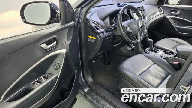 Hyundai Santafe 2016 — фото 13