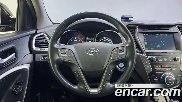 Hyundai Santafe 2016 — фото 19