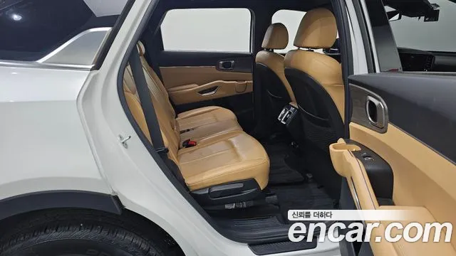Kia Sorento 2021 — фото 17