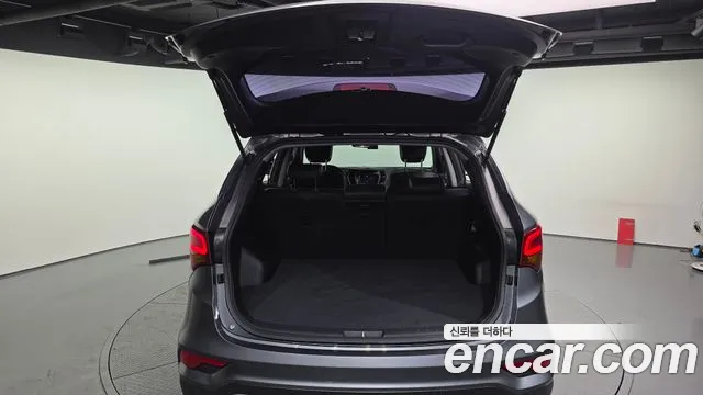 Hyundai Santafe 2016 — фото 20