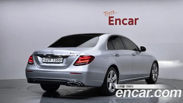 Mercedes-Benz E-Class 2017 — фото 2