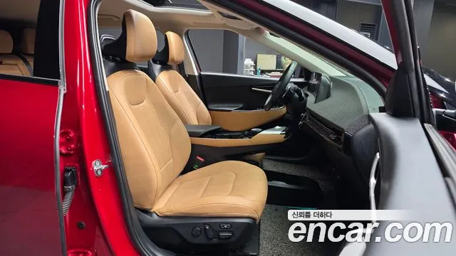 Kia EV6 2022 — фото 17