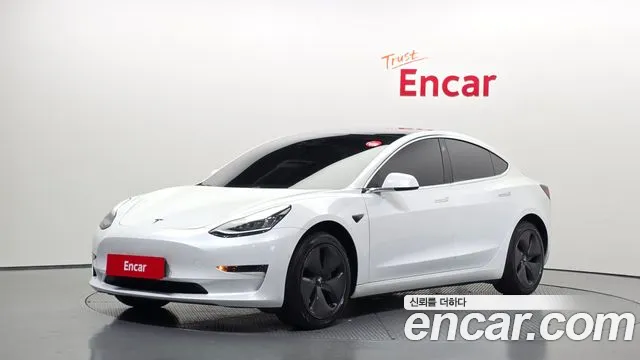 Tesla Model 3 2020 — фото 1