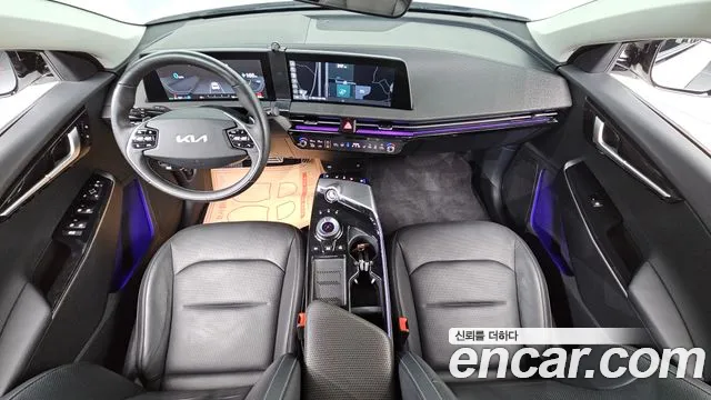 Kia EV6 2022 — фото 10
