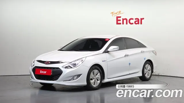Hyundai Sonata 2014 — фото 1