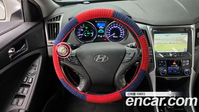 Hyundai Sonata 2014 — фото 19