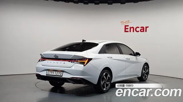 Hyundai AVANTE 2021 — фото 2