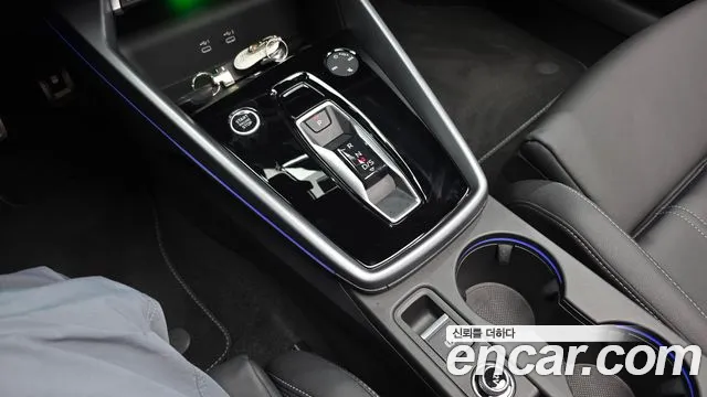 Audi A3 2025 — фото 11