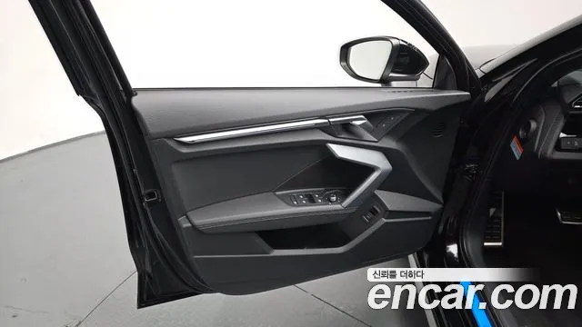 Audi A3 2025 — фото 13