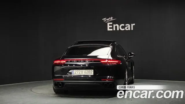 Porsche Panamera 2018 — фото 4