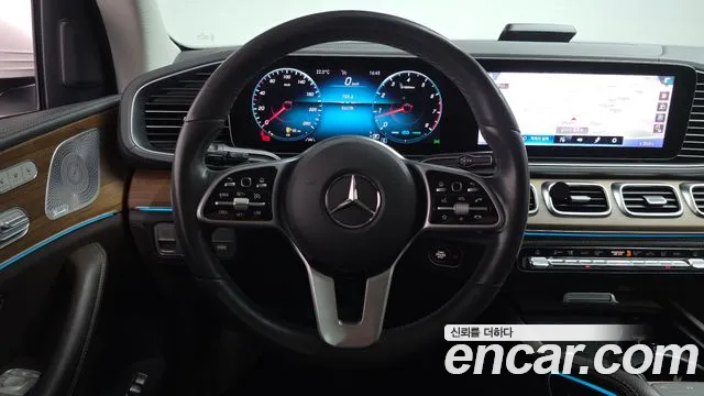 Mercedes-Benz GLE-Class 2019 — фото 17