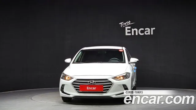 Hyundai AVANTE 2016 — фото 3