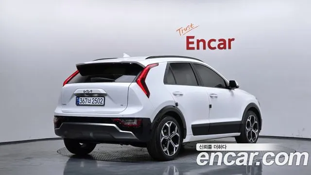 Kia Niro 2022 — фото 2