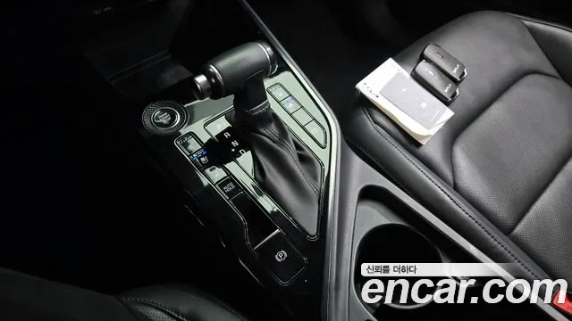 Kia Niro 2022 — фото 12