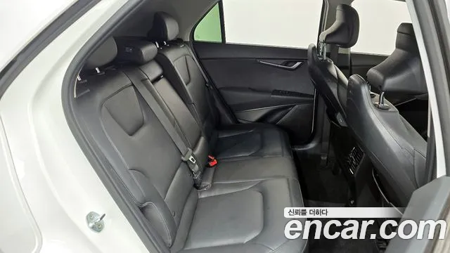 Kia Niro 2022 — фото 17