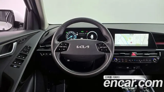 Kia Niro 2022 — фото 19