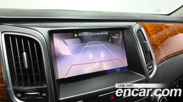 Hyundai Equus 2012 — фото 16
