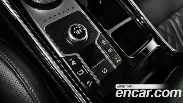Kia Sorento 2023 — фото 17