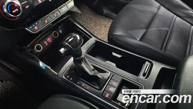 Kia Sorento 2015 — фото 9