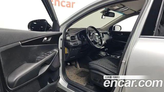 Kia Sorento 2015 — фото 10