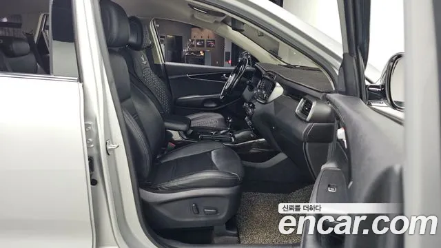 Kia Sorento 2015 — фото 12