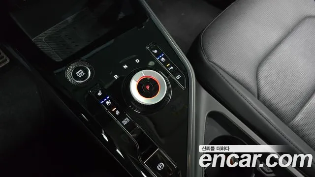 Kia Niro 2022 — фото 12