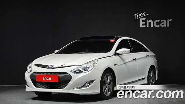Hyundai Sonata 2012 — фото 1