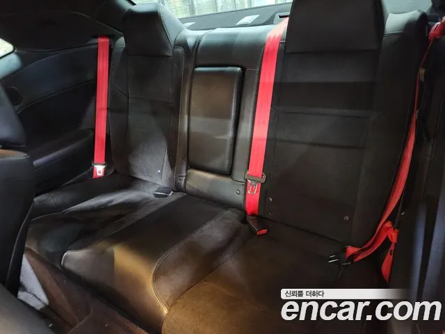 Dodge Challenger 2017 — фото 11