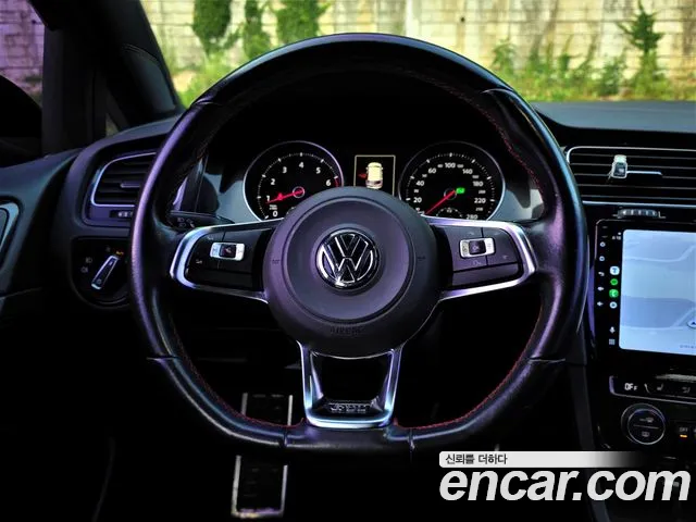 Volkswagen Golf 2016 — фото 12