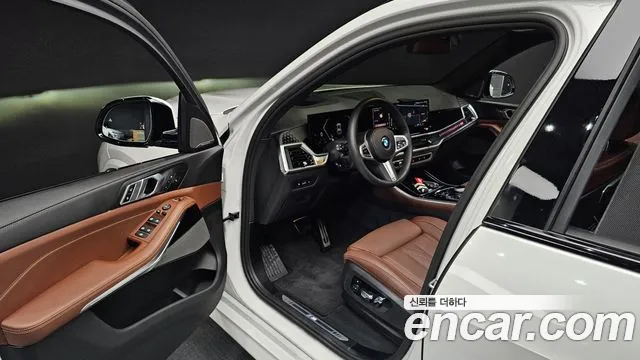 BMW X5 2025 — фото 13