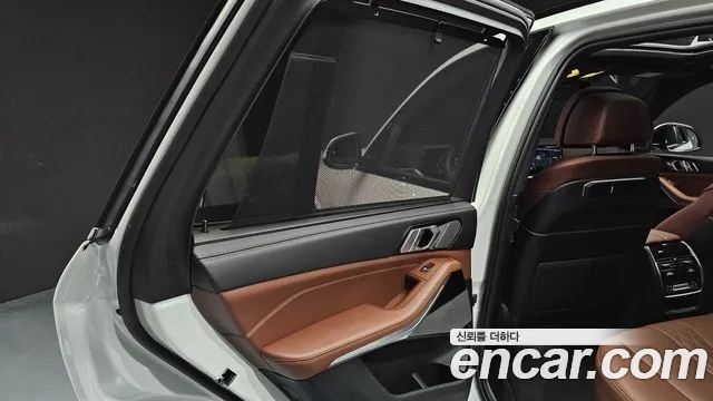 BMW X5 2025 — фото 15