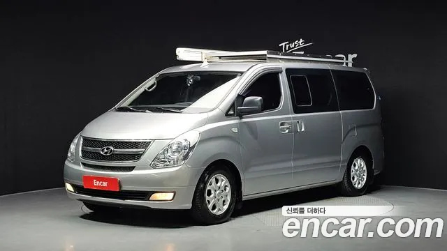 Hyundai Starex 2015 — фото 1