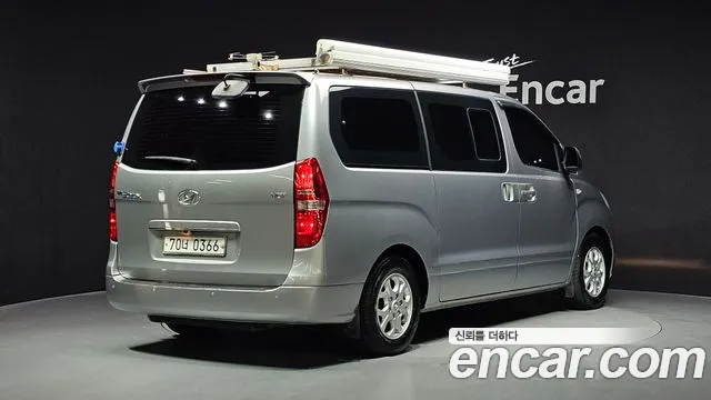 Hyundai Starex 2015 — фото 2