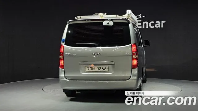 Hyundai Starex 2015 — фото 4