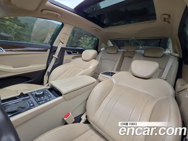 Hyundai Genesis 2016 — фото 14