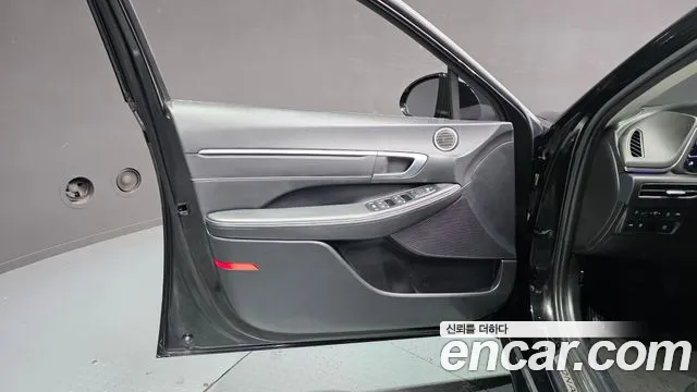 Hyundai Sonata 2022 — фото 14