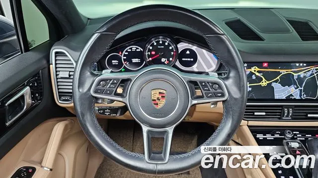 Porsche Cayenne 2020 — фото 13