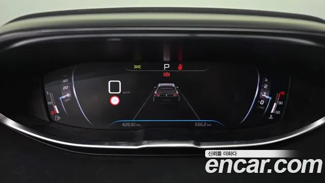 Peugeot 5008 2022 — фото 11