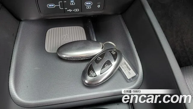 Hyundai Grandeur 2023 — фото 16