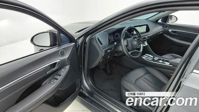 Hyundai Sonata 2023 — фото 10